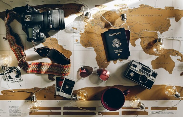 The Ultimate Guide to Travel Accessories for Comfort and Convenience